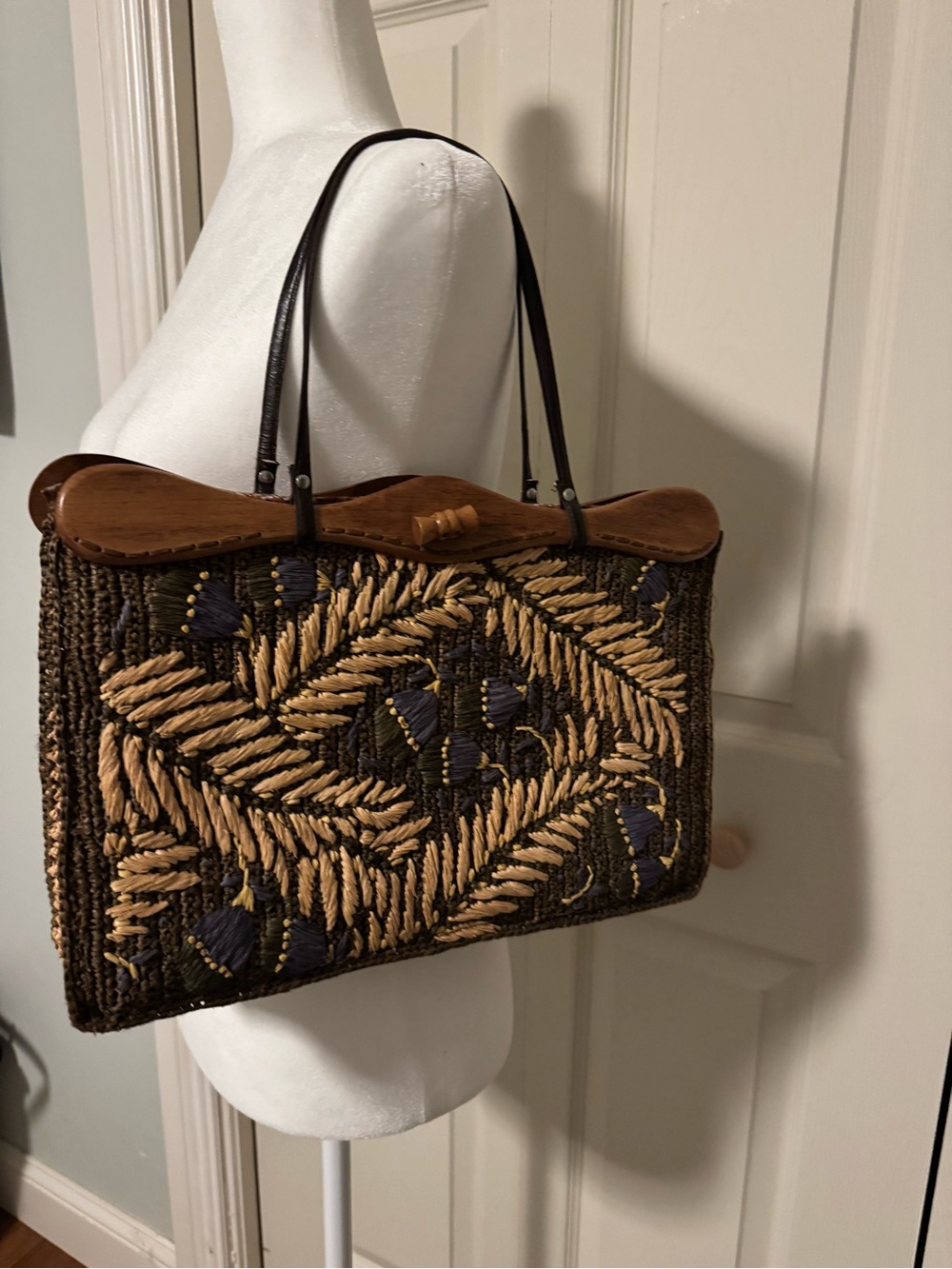Vintage Jamin Puech Paris crochet raffia / wood handbag tote